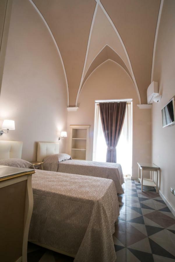 Bed and Breakfast Palazzo Bove Галатоне Экстерьер фото